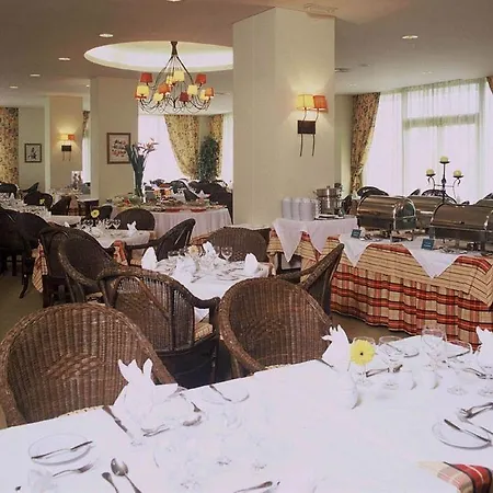 Sao Miguel Park 4*